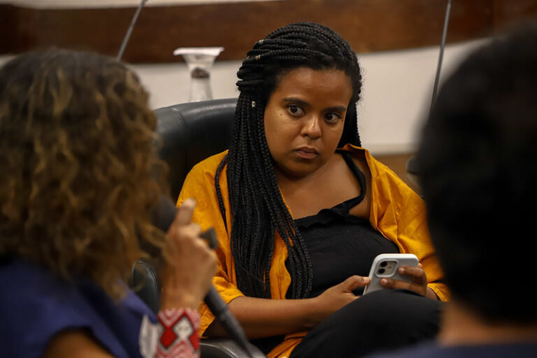 Luana Alves protocola projeto de decreto que declara presidente da Conmebol persona non grata em SP 